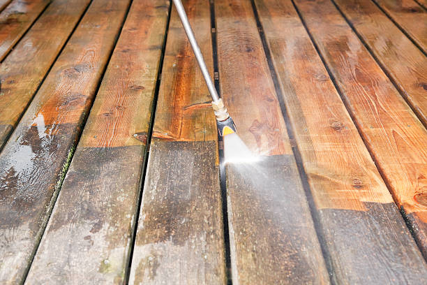 Best Sidewalk Pressure Washing  in Benton, IL